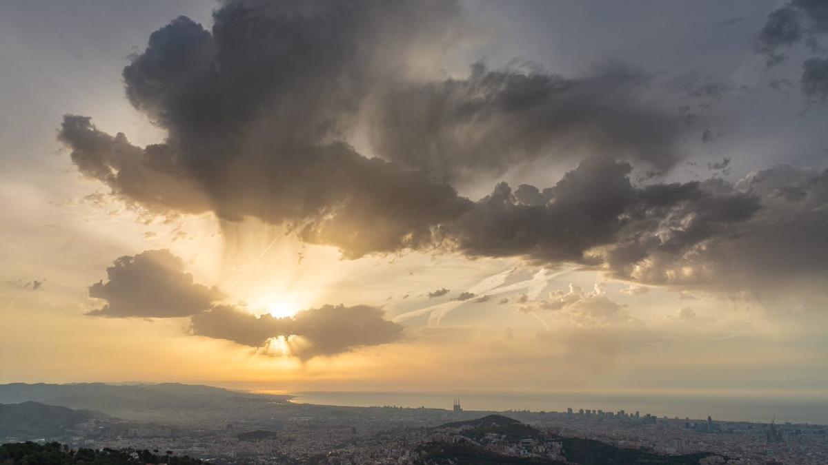 Amanecer en Barcelona