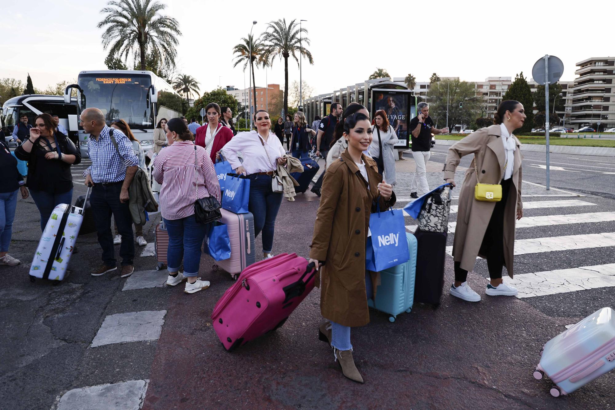 Las bellezas de las Hogueras de Alicante viajan a Córdoba