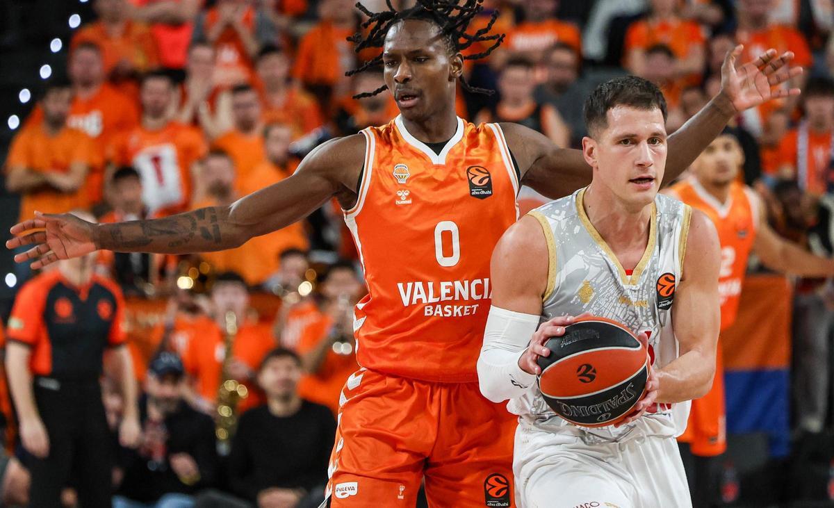 Nemanja Nedovic, clave en la derrota taronja con sus triples en el último cuarto.