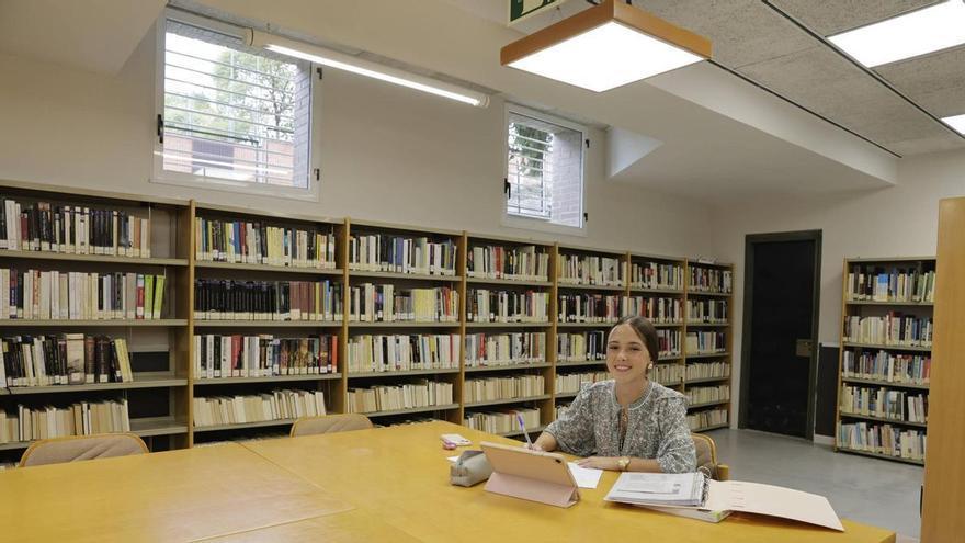 Buena noticia para los amantes de los libros en Oviedo: reabre la biblioteca de Ciudad Naranco tras casi un año