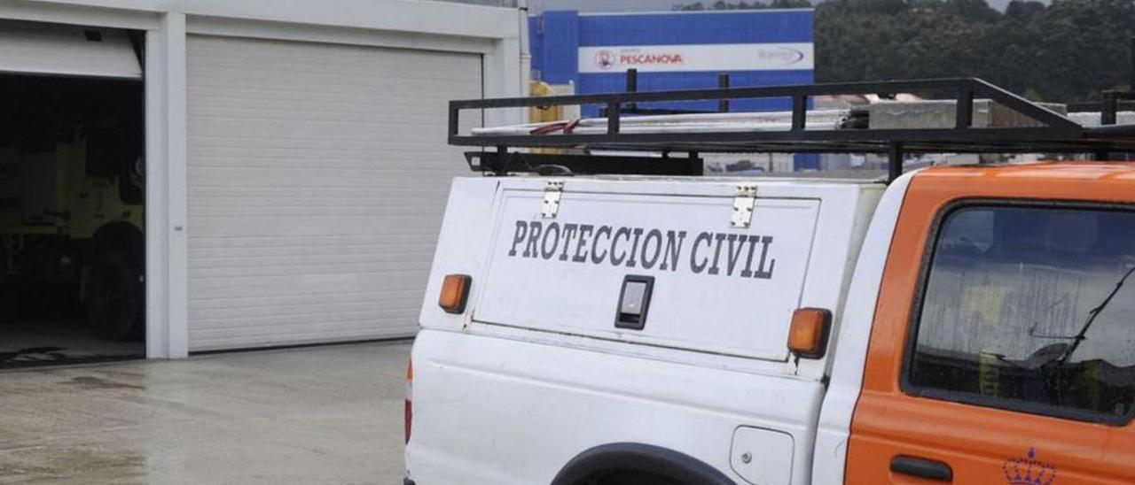 Sede la unidad de Protección Civil de Arteixo. |   // CARLOS PARDELLAS