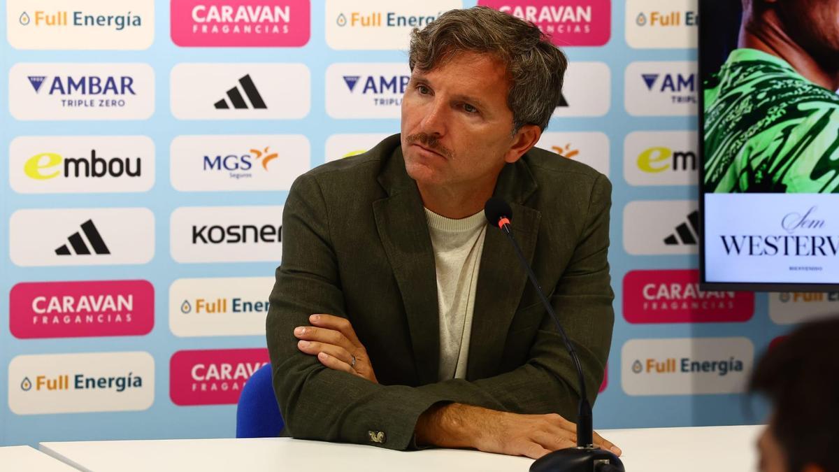 Lalo Arantegui afirma que no hay acuerdo todavía con Francho y que espera la salida de Bazdar la semana que viene