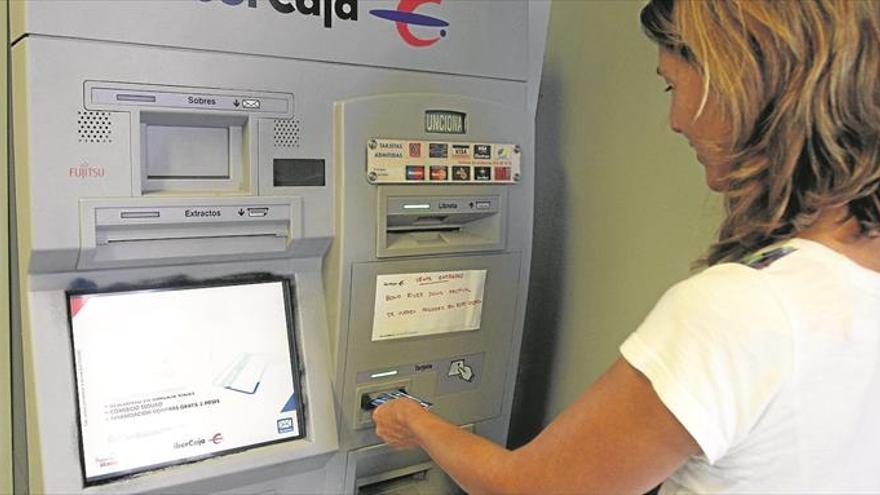 El dinero en cuentas corrientes bate el récord histórico en Castellón