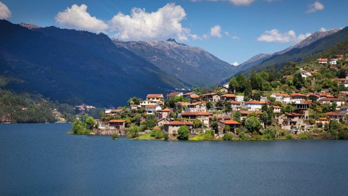 Río Cavado y Parque Nacional de Peneda-Gerês