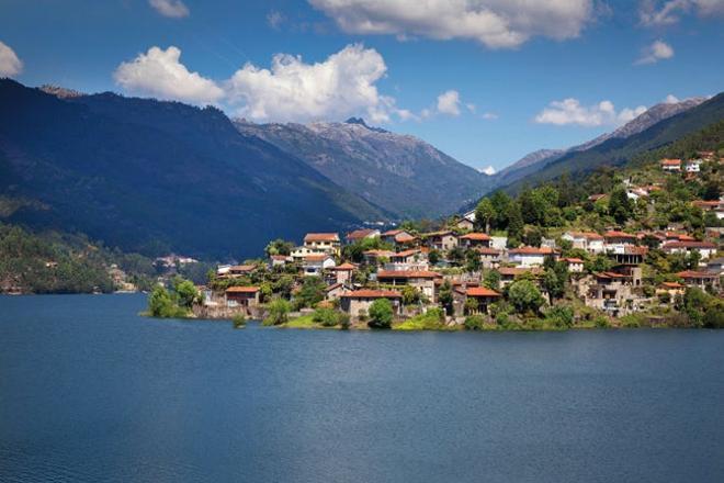 Río Cavado y Parque Nacional de Peneda-Gerês