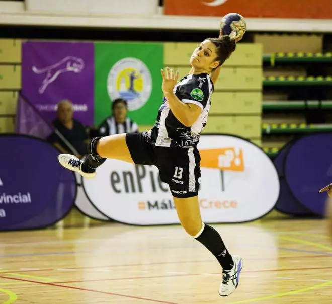 Elena Cuadrado: «Nos vamos al parón de selecciones con los deberes hechos»