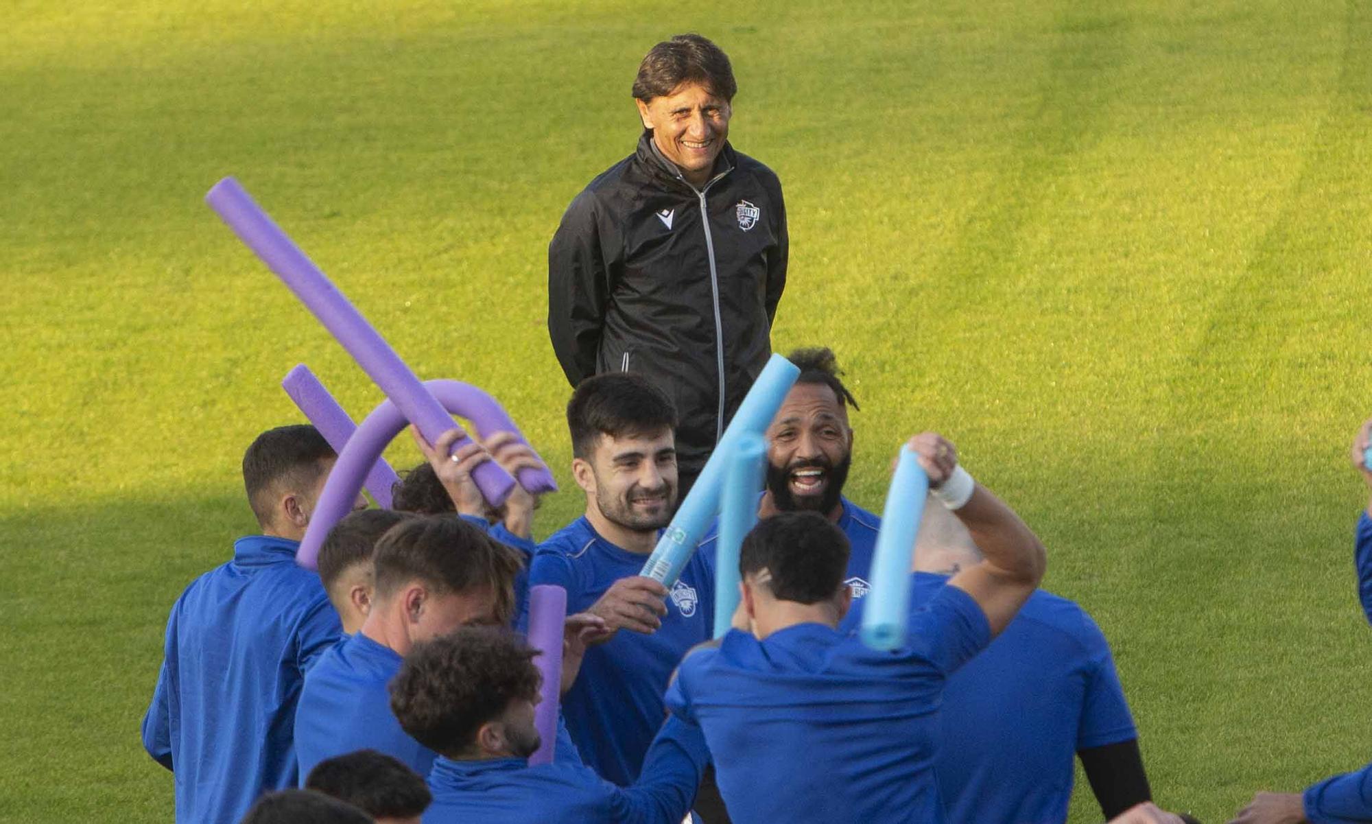 Entrenamiento del Intercity antes del partido de la Copa del Rey contra el Barcelona