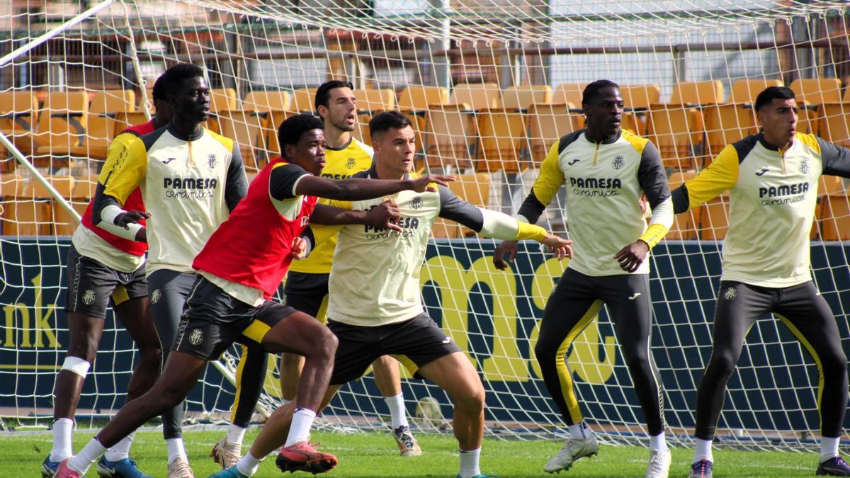 Los jugadores del Villarreal B confían en sumar la que sería tercera victoria consecutiva.