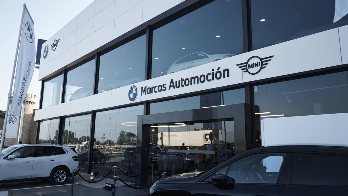 BMW Marcos Automoción presenta en Valencia su renovado concesionario con una experiencia única para los sentidos.