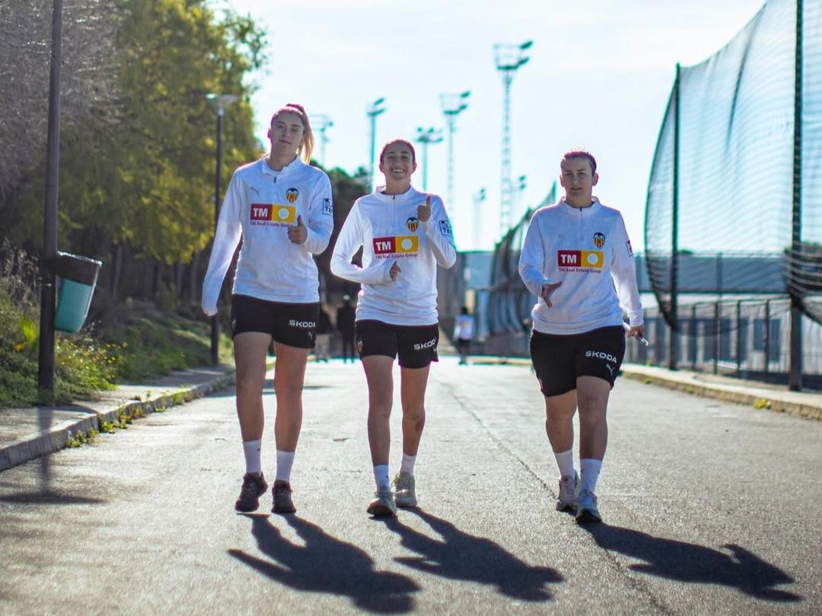Las jugadoras del Valencia CF preparan el tramo más decisivo de la temporada