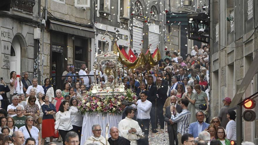 Procesión y bendición de los mares