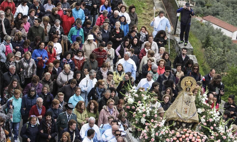 La bajada de la patrona de Cáceres en imágenes