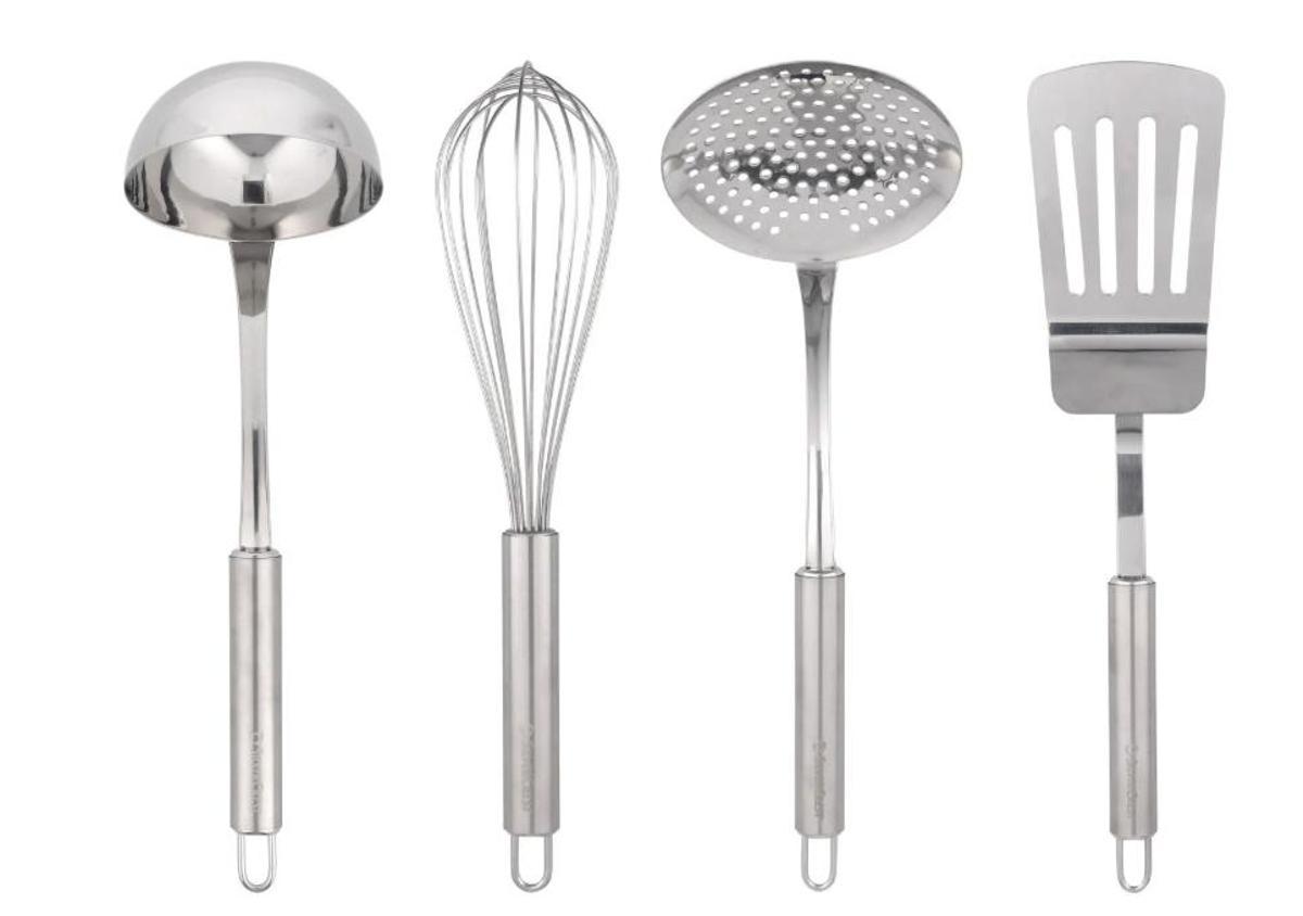Set de utensilios de acero inoxidable.