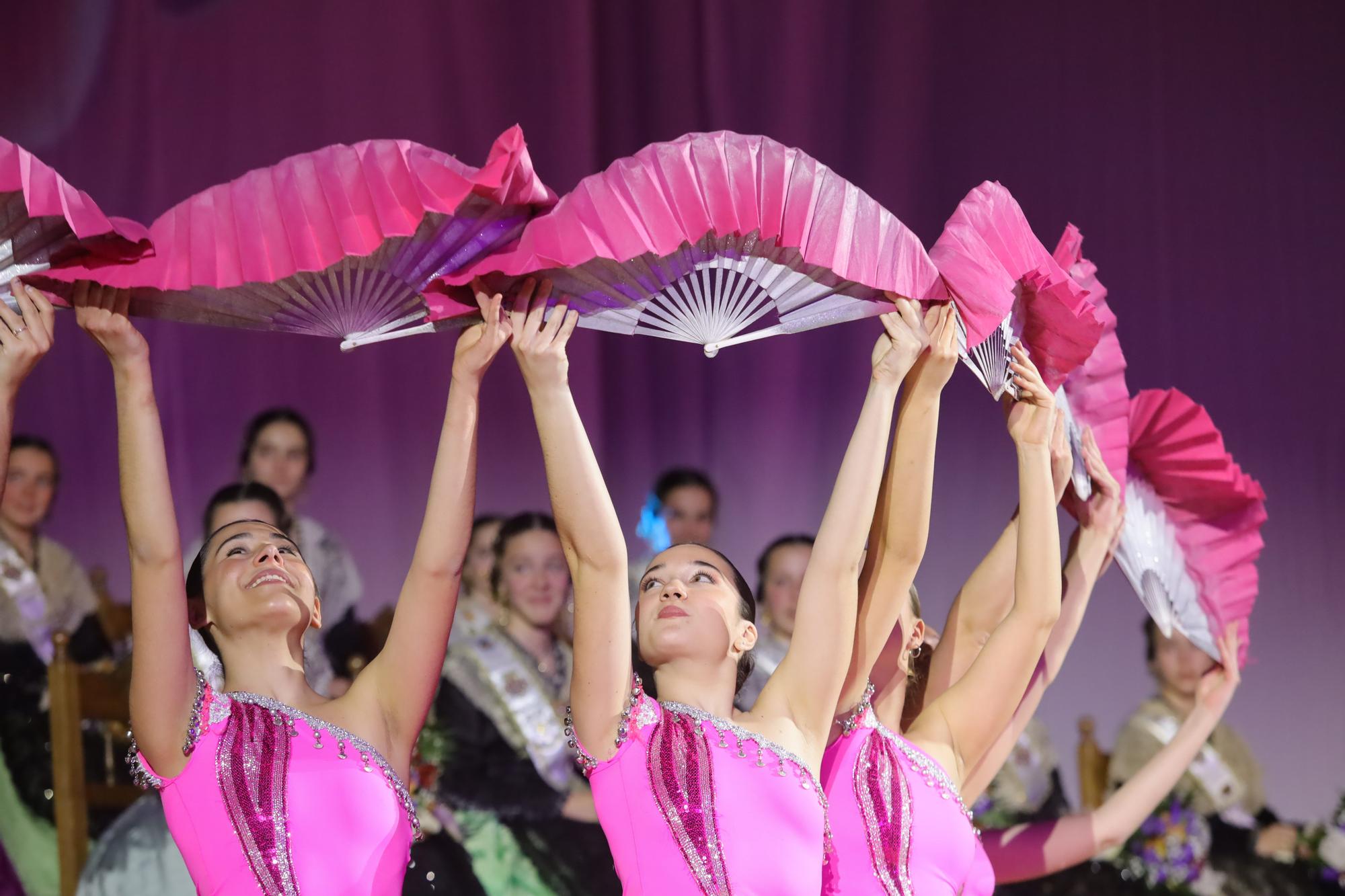 Galania a la reina infantil de las fiestas de la Magdalena