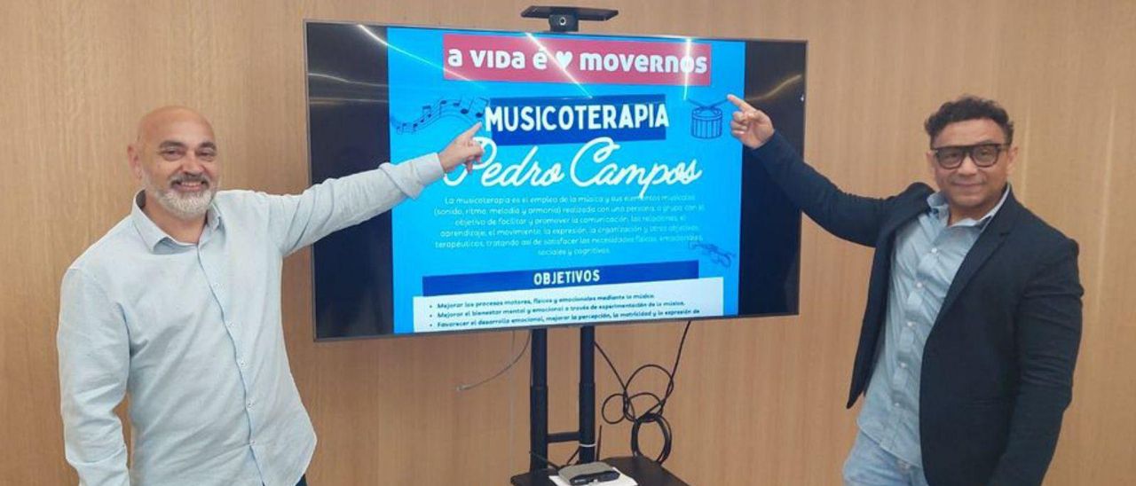 El edil Tino Fernández y el percusionista Pedro Campos. | // FDV