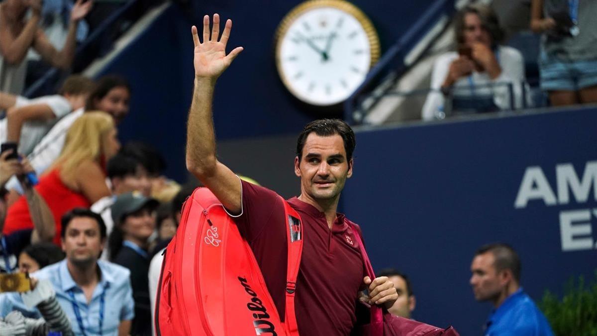 Roger Federer se despide de los aficionados de Flushing Meadows.