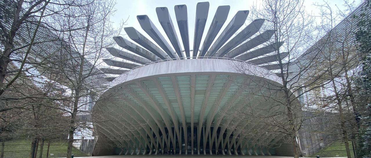 La entrada del centro comercial del Calatrava