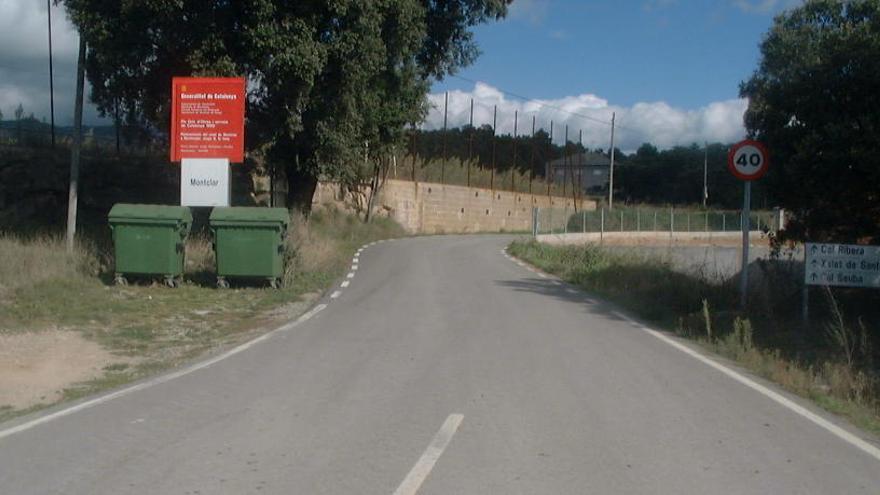 Camí rural asfaltat que uneix Montmajor i Montclar