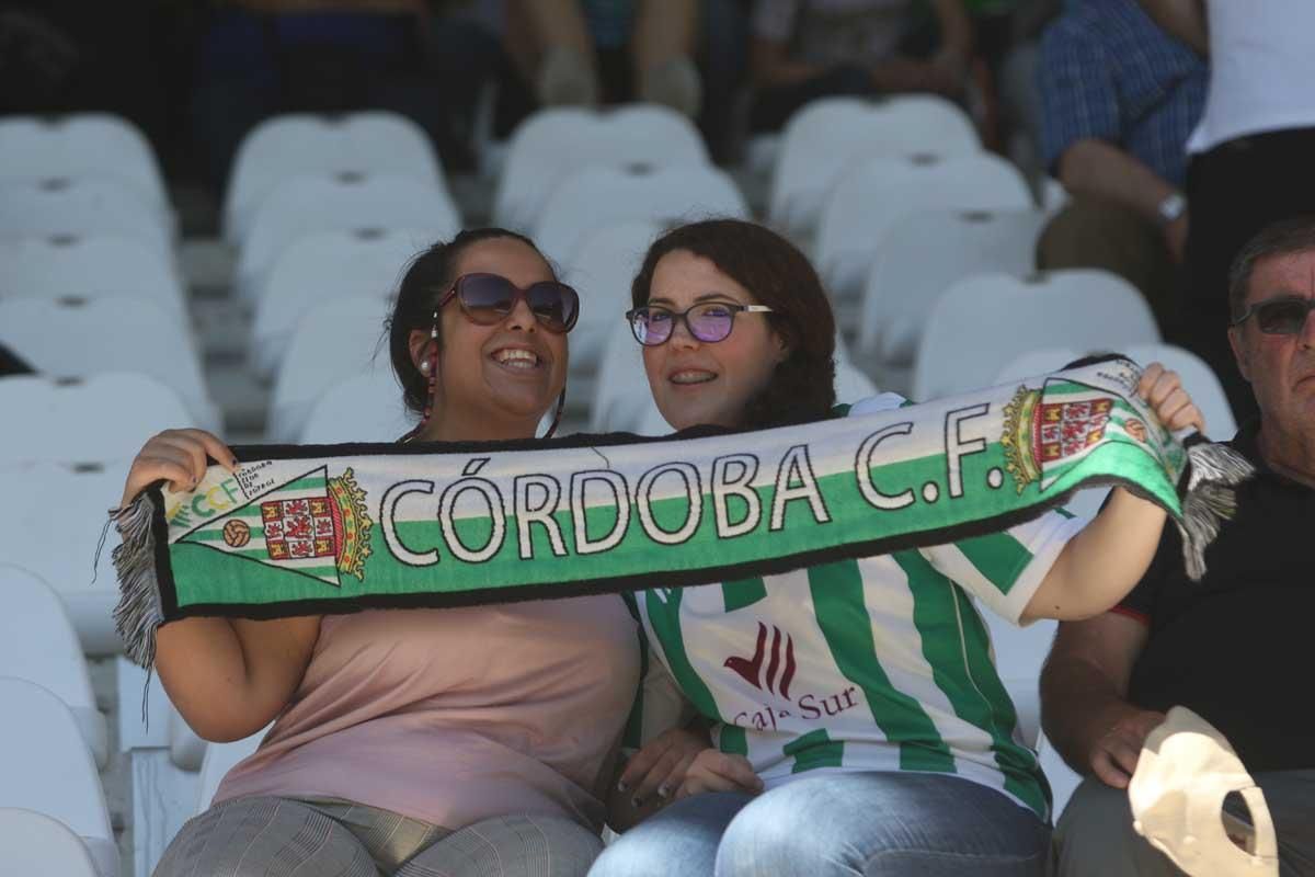 Así vivió la afición la derrota del Córdoba ante el Huesca