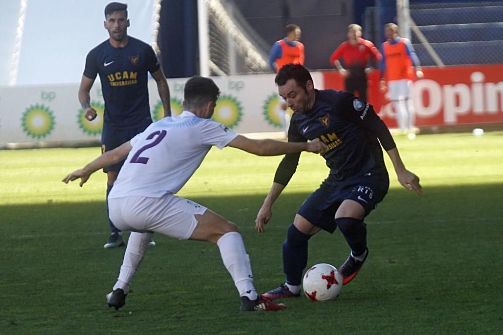 Partido entre el Ucam y el Jumilla