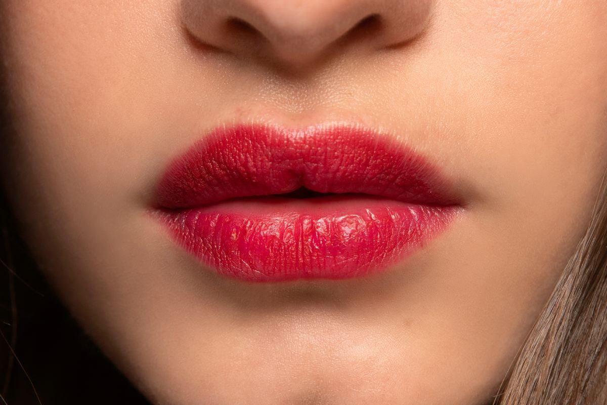 El difuminado, truco óptico para ganar volumen en los labios