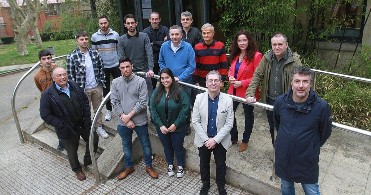 Algunos integrantes del Instituto de Físicas y Ciencias Aeroespaciales de la UVigo. | // IÑAKI OSORIO