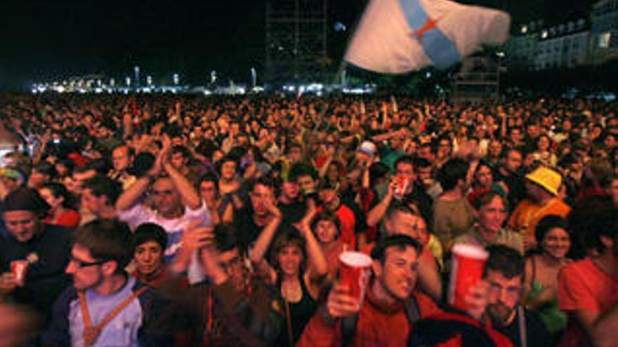 Budiño, Cristina Pato y Sharon Sannon sobre el escenario de Ortigueira