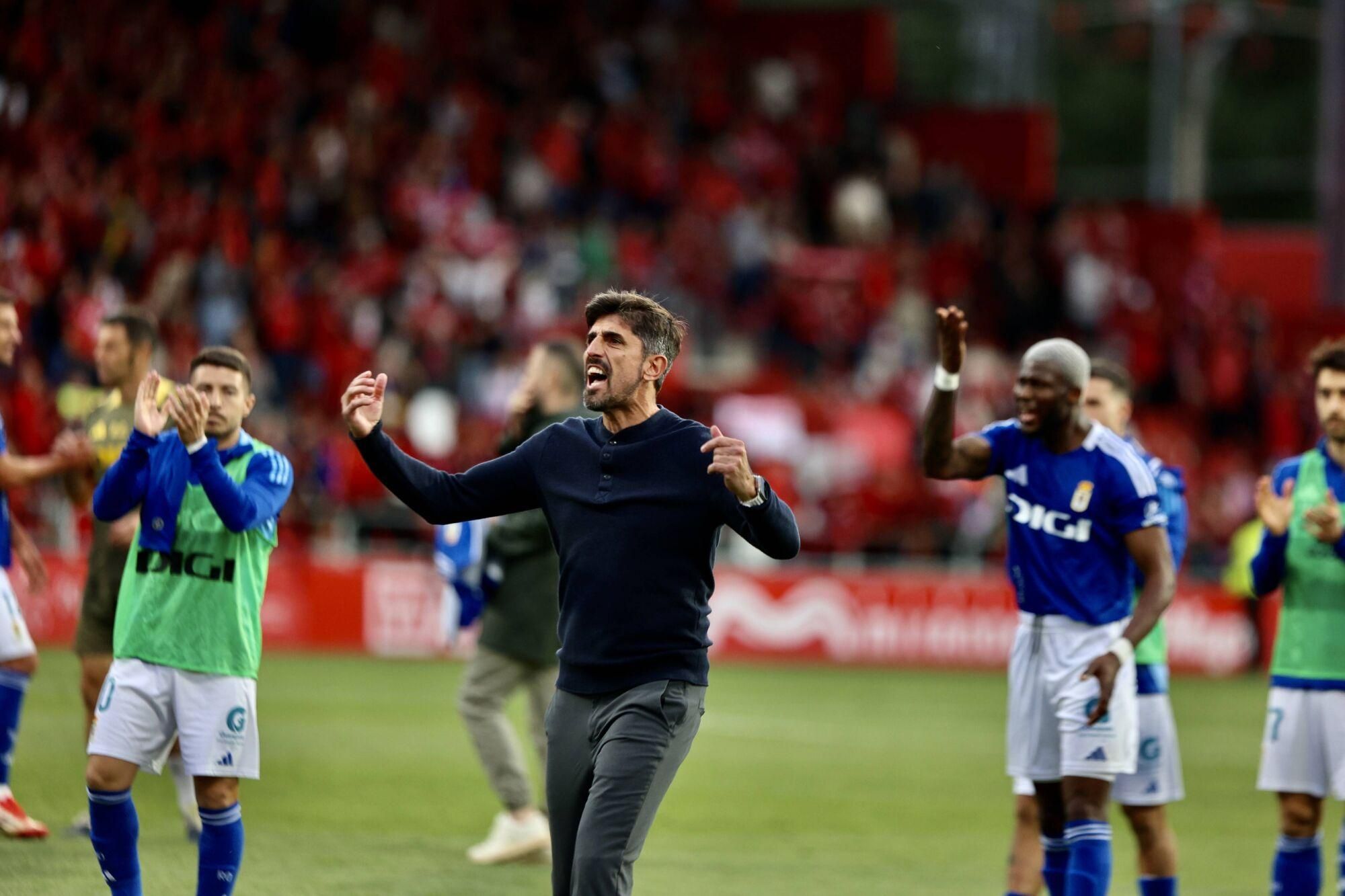 EN IMÁGENES: Ambientazo en el primer partido de la final por el ascenso a Primero entre Mirandés y Real Oviedo