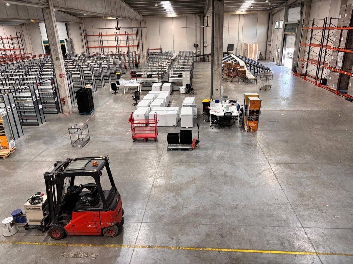 Nave de la 'start-up' Food for Joe, dedicada a la alimentación de mascotas, en Massanes.