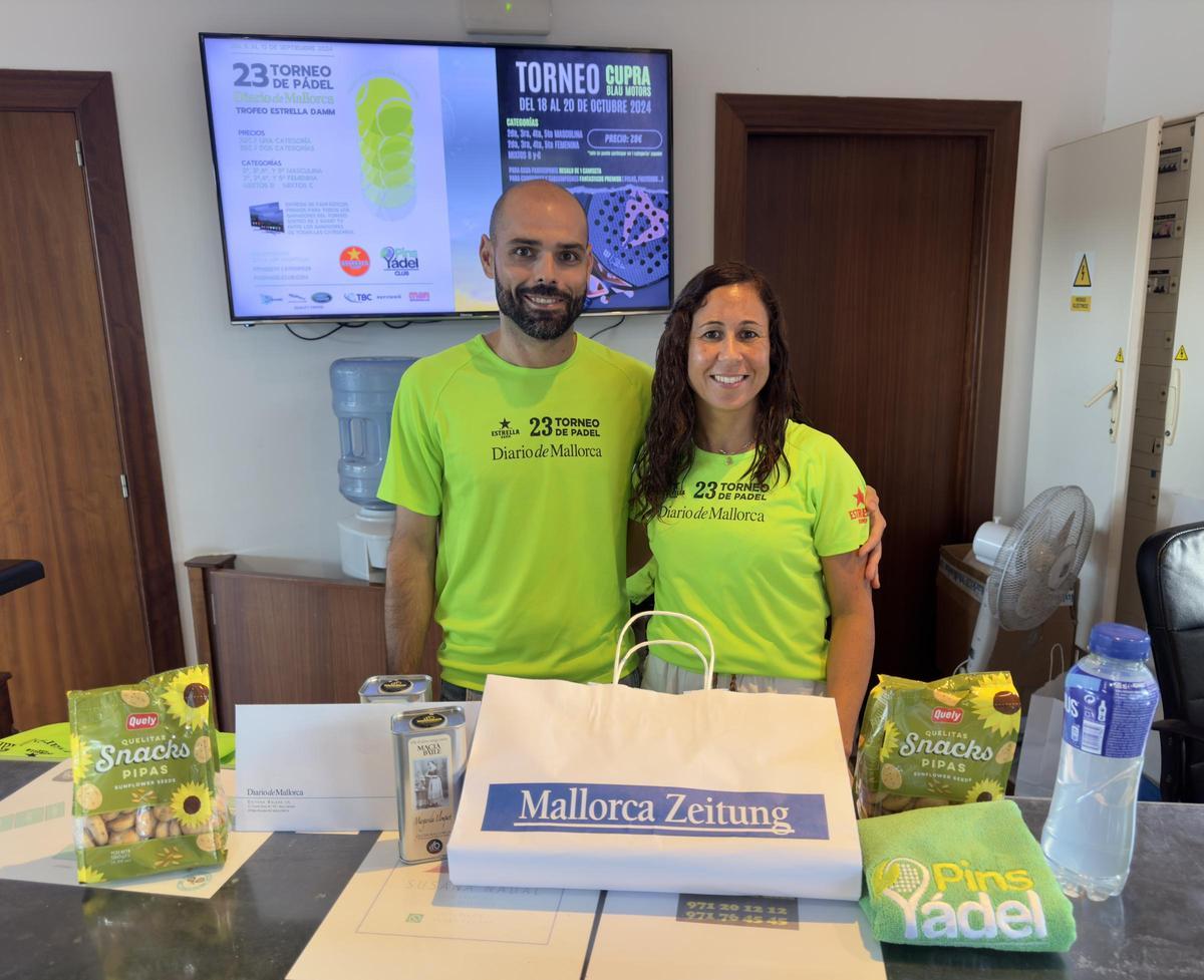 Michael Montáñez y Alicia López, del Pins Pádel Club