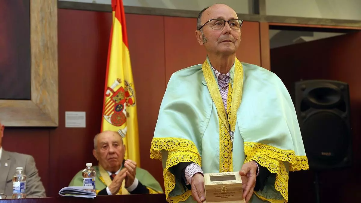 Manuel Bellido protagoniza la exaltación del vino de Montilla