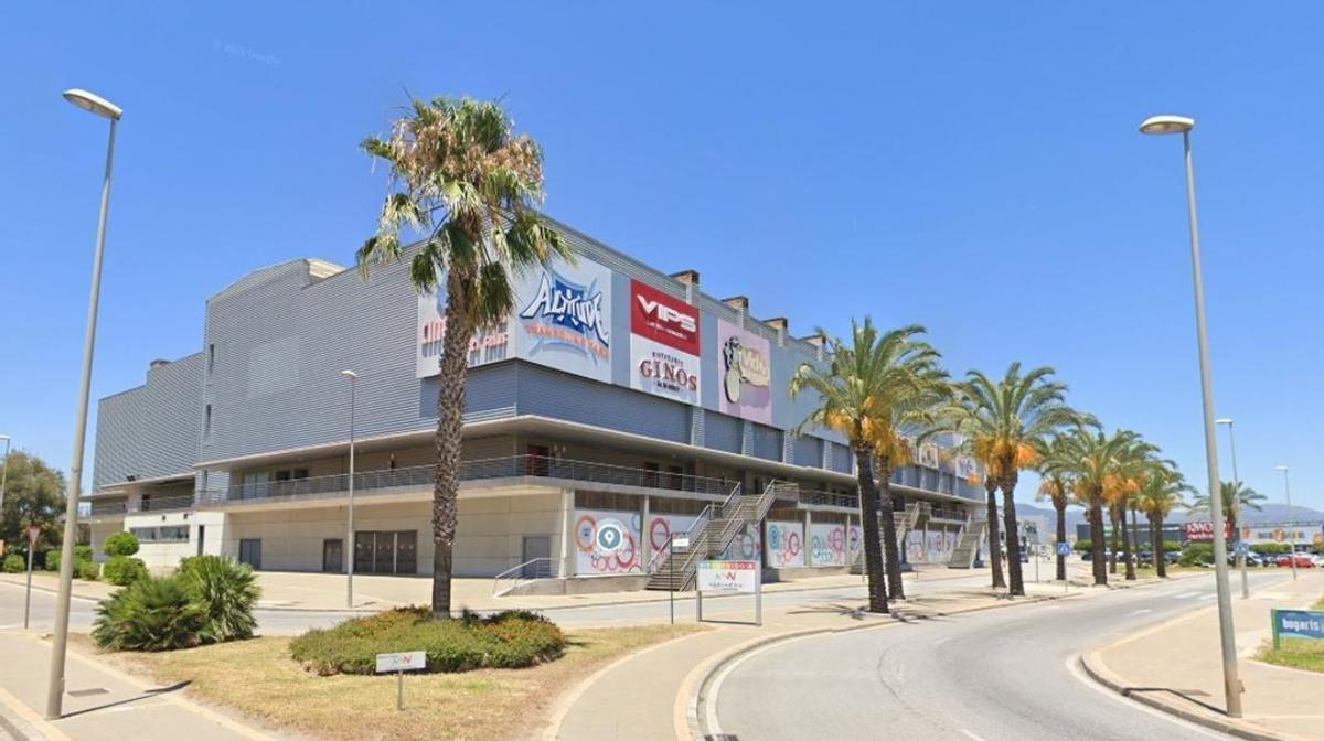 Edificio donde se ubican los cines del Málaga Nostrum.