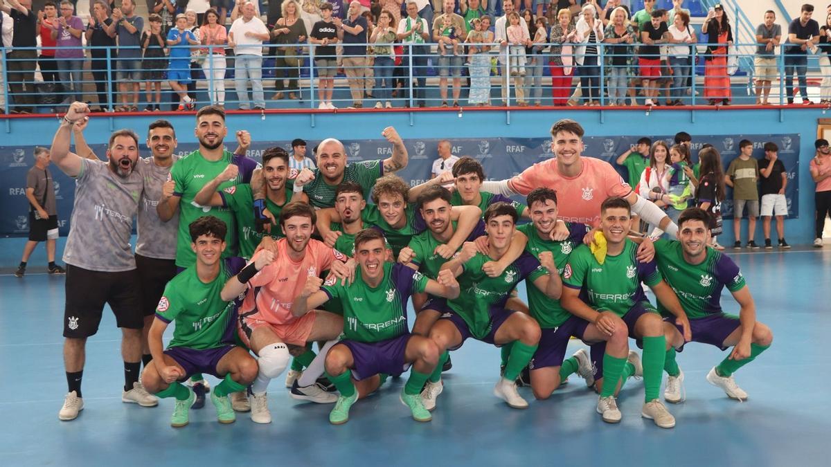 El CD Malacitano Futsal ha logrado el ascenso a tercera división nacional.