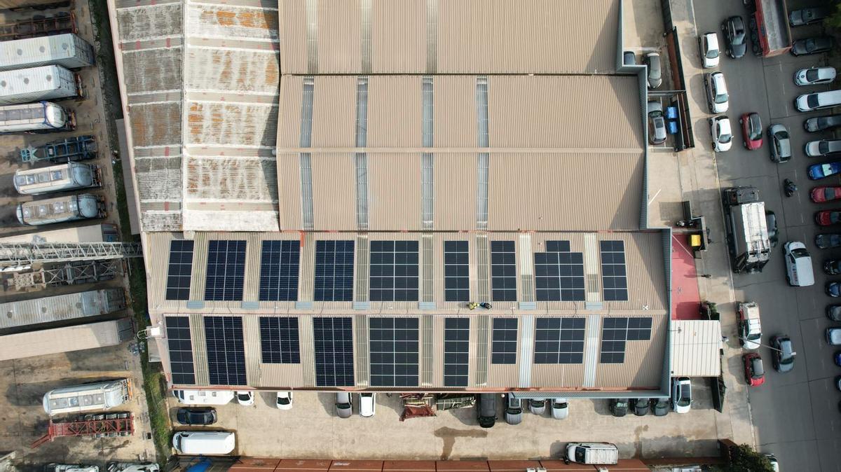 El projecte d’autoconsum col·lectiu a Molins de Rei de Som Energia.