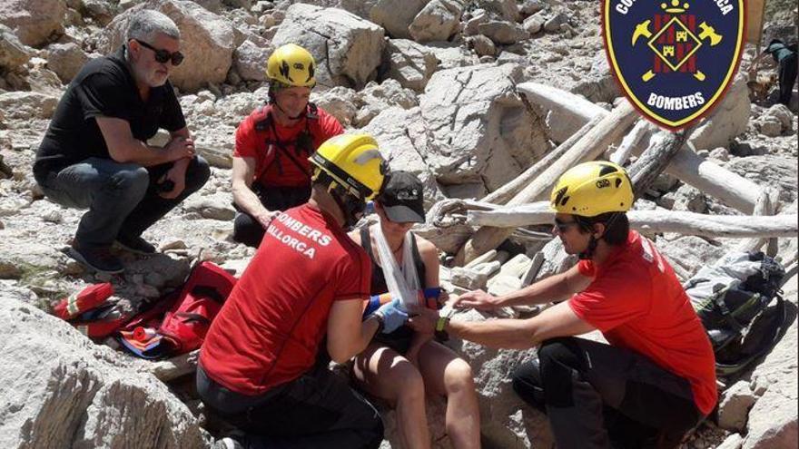 Die Feuerwehr von Mallorca rettete eine Wanderin bei Cala Bóquer