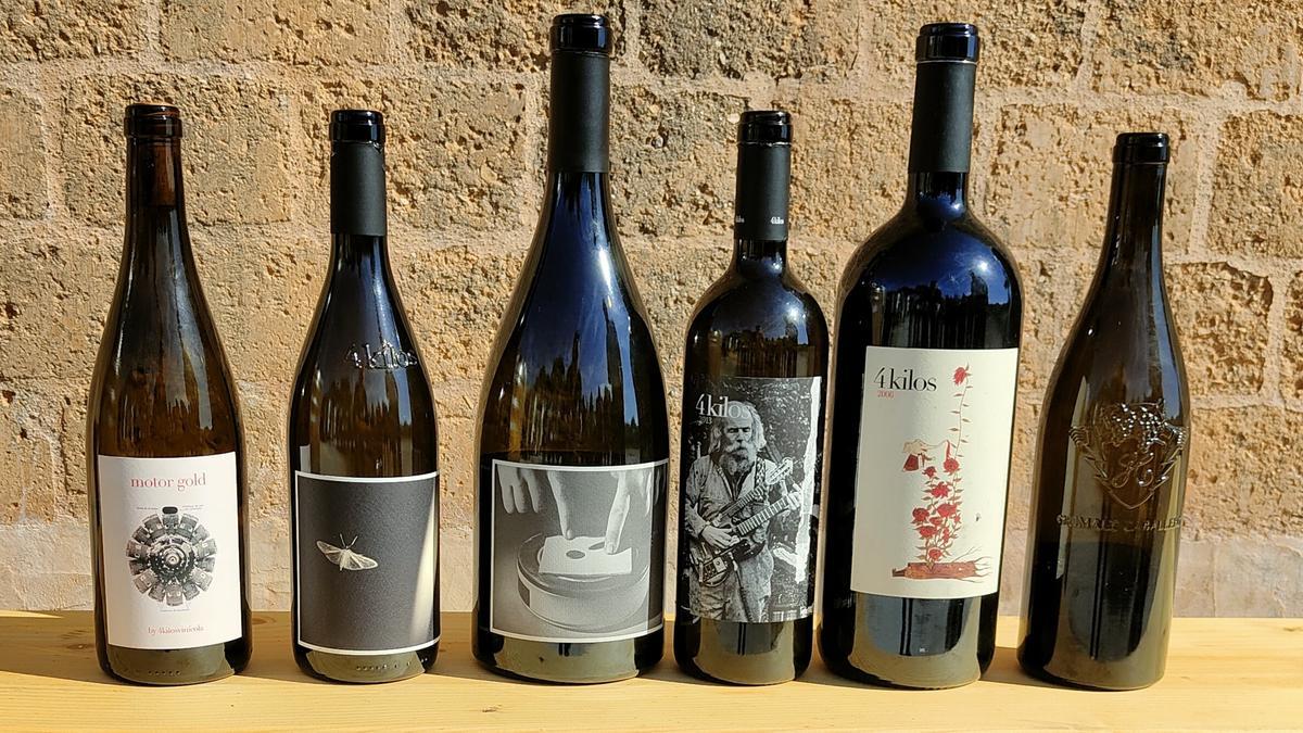 Una selección de botellas de 4 Kilos Vinícola.