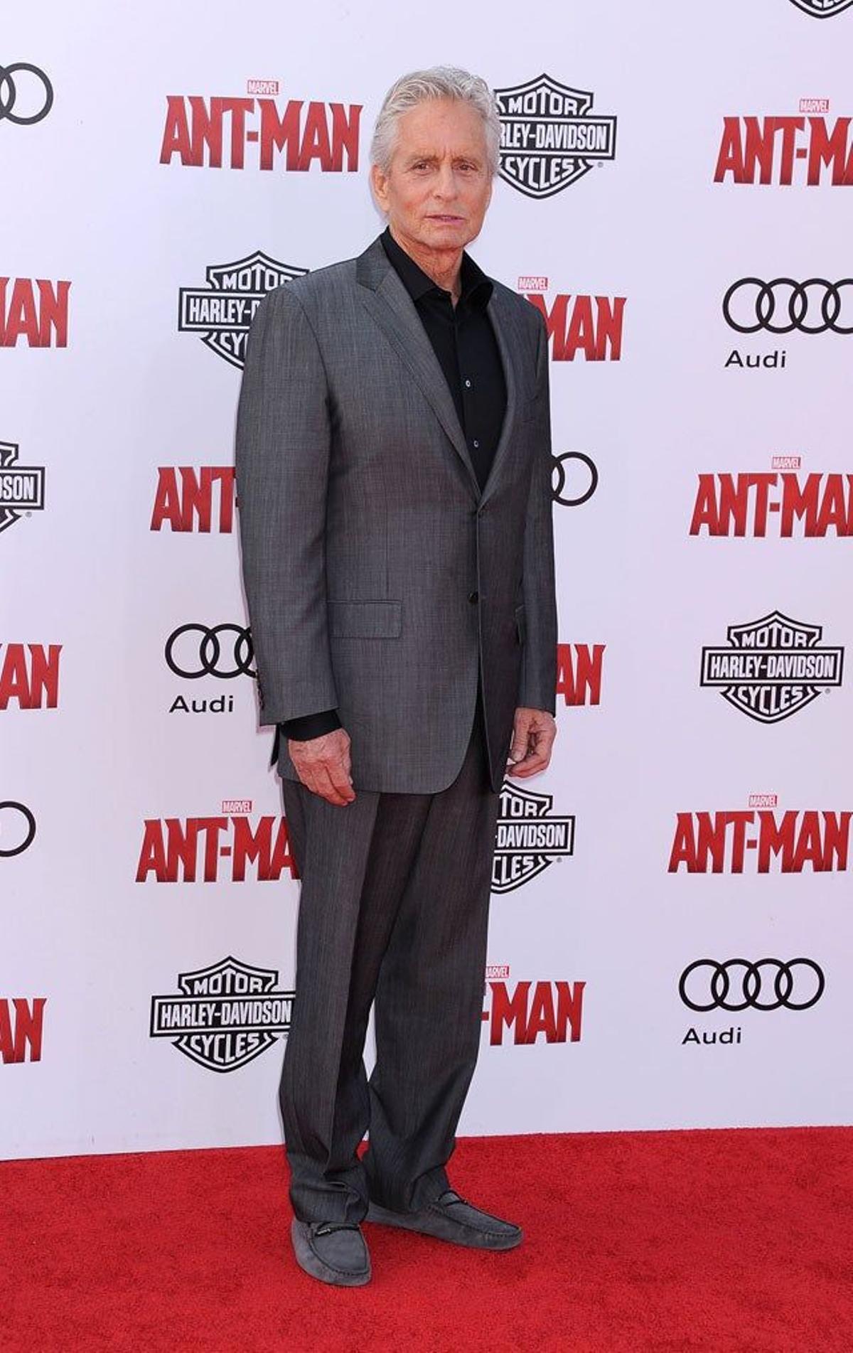 Michael Douglas en la première de 'Ant-Man' en Los Ángeles