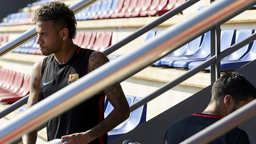 Neymar en un dels seus últims entrenaments amb el conjunt blaugrana.