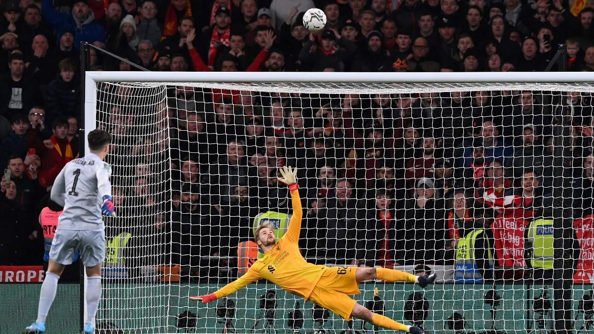 Kepa falló su tiro en la tanda de penaltis de la Carabao Cup