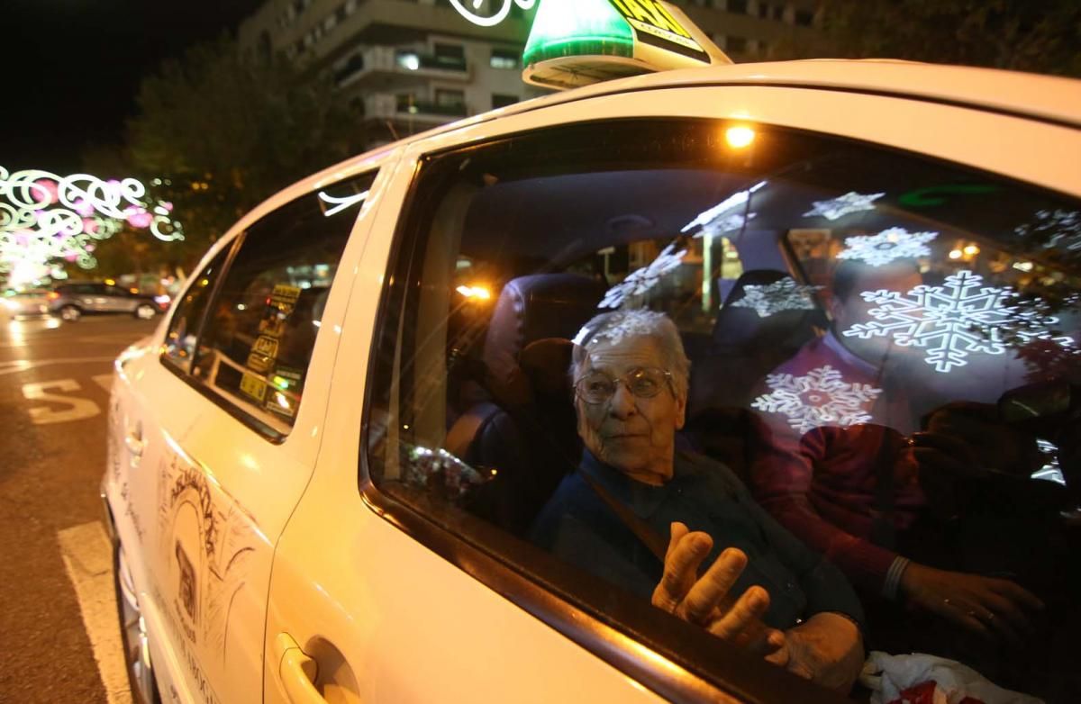 Los Taxistas ponen corazón a la Navidad