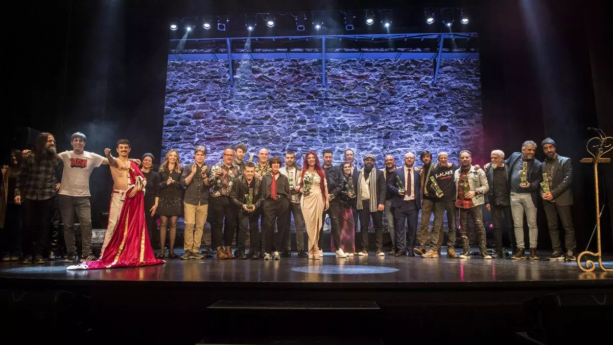 La resaca de los Premios de la Música Extremeña en Cáceres: Robe no asistió porque "no se puede mojar"