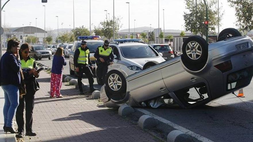 Nuevo accidente por los bolardos de granito