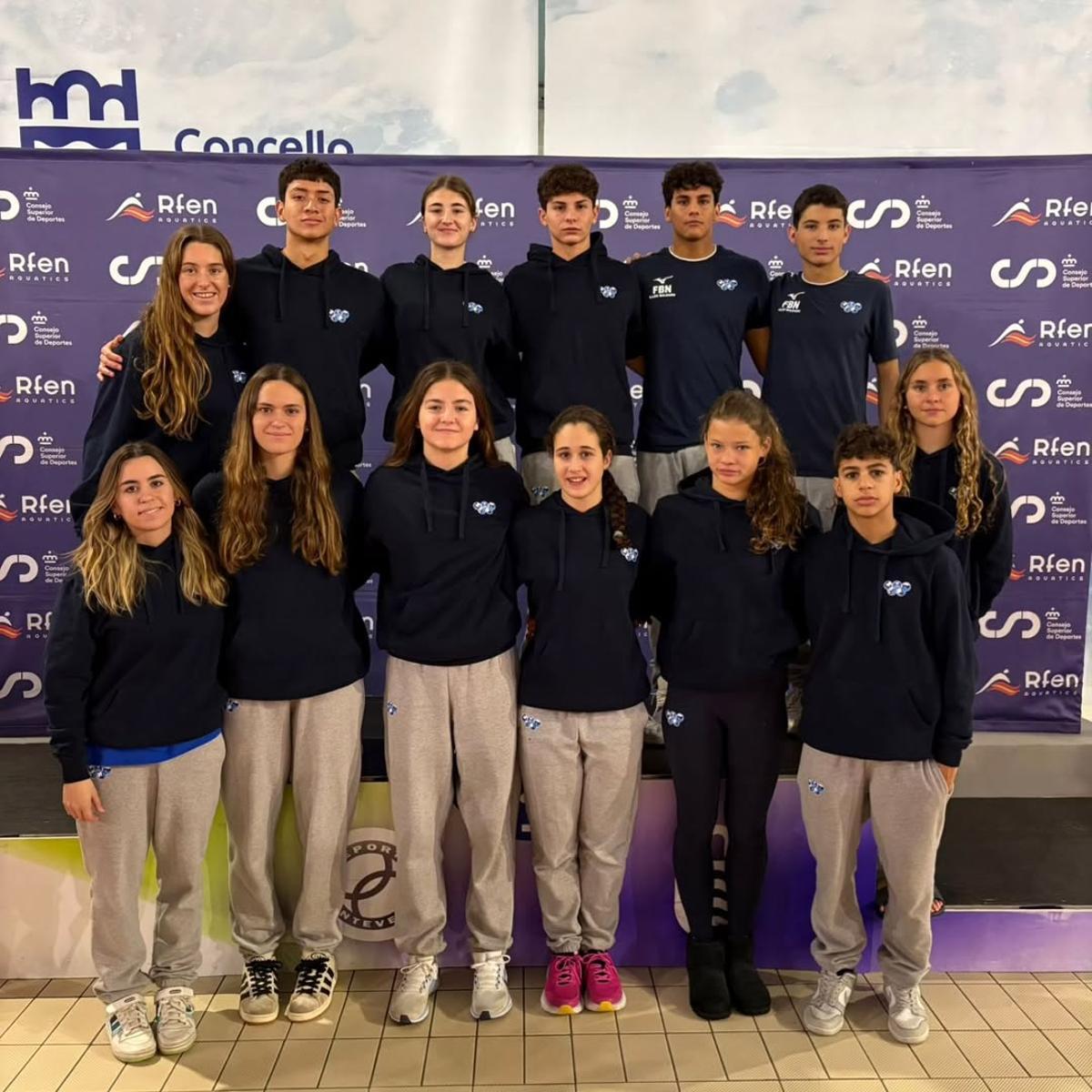 Los representantes del CN Palma en el Nacional infantil y junior de Pontevedra