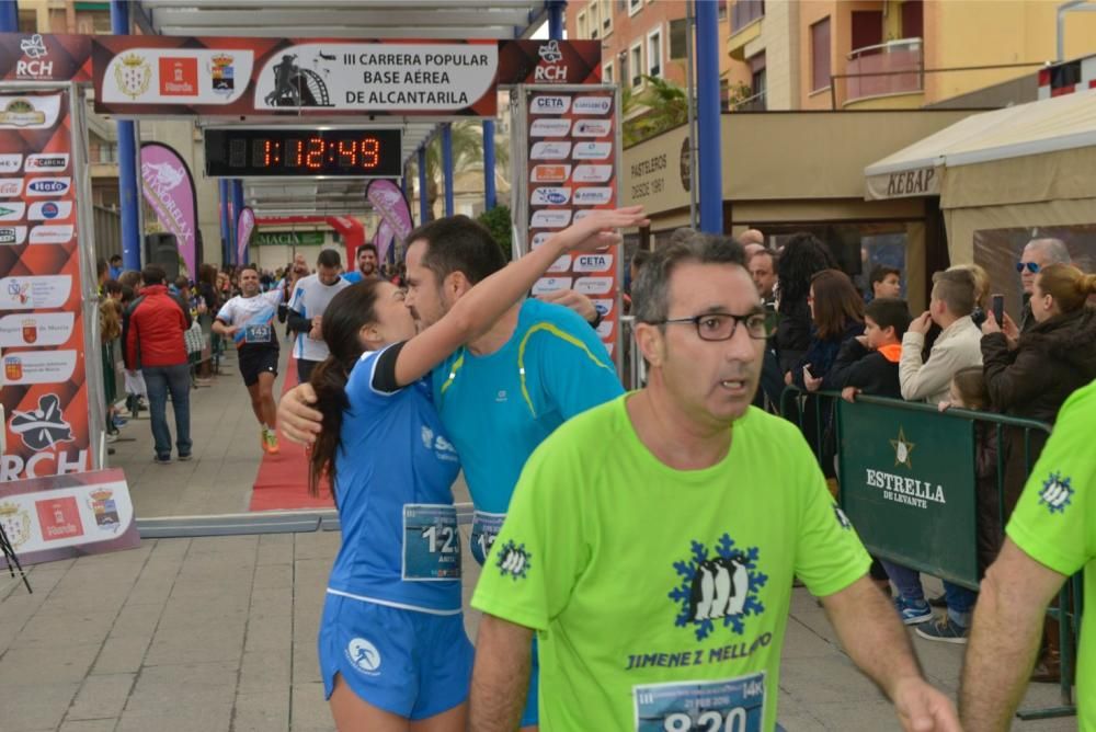 Alcantarilla se lanza a la calle con la Carrera Base Aérea