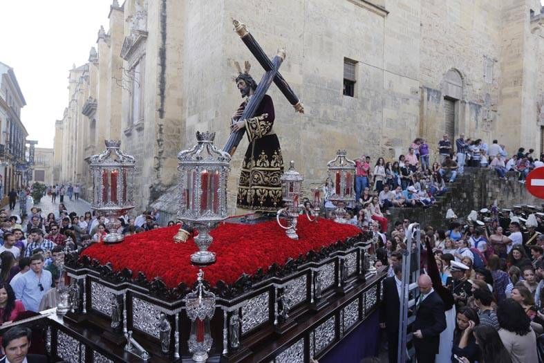 Las imágenes del Lunes Santo en Córdoba