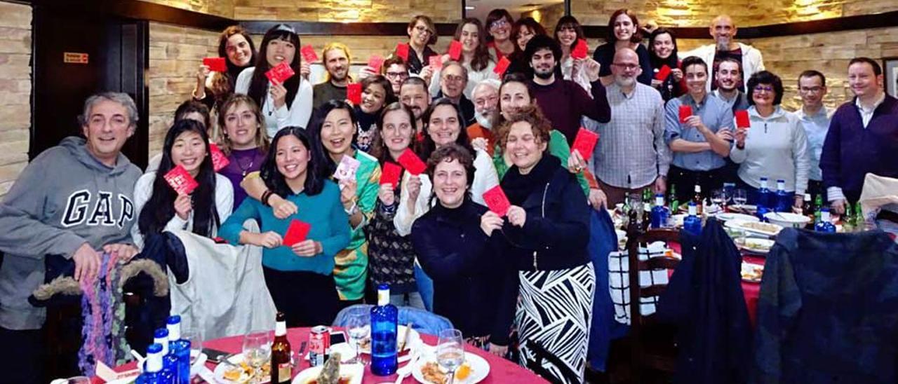 La cena de Año Nuevo de la comunidad astur-china.