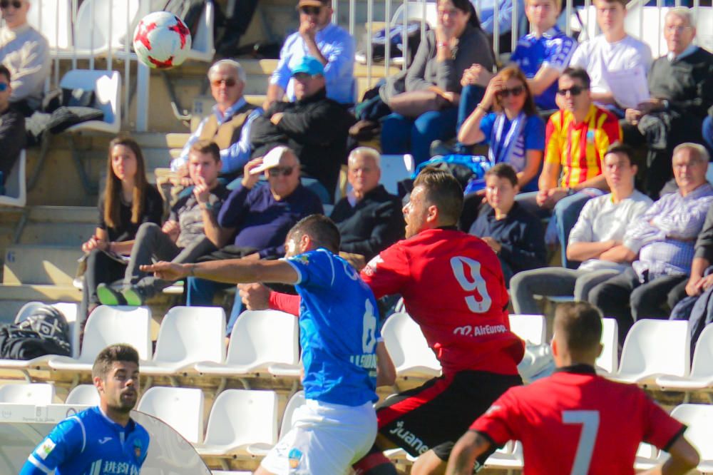 El Mallorca vence al Lleida (0-2)