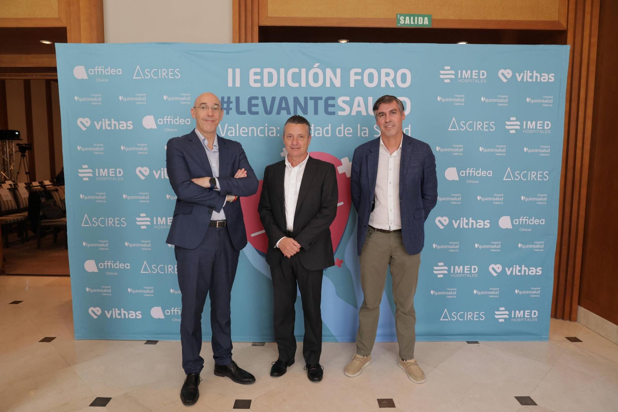 Javier Martí, Octavio Blasco y Luis Albert, representantes de Umivale Activa. .jpg