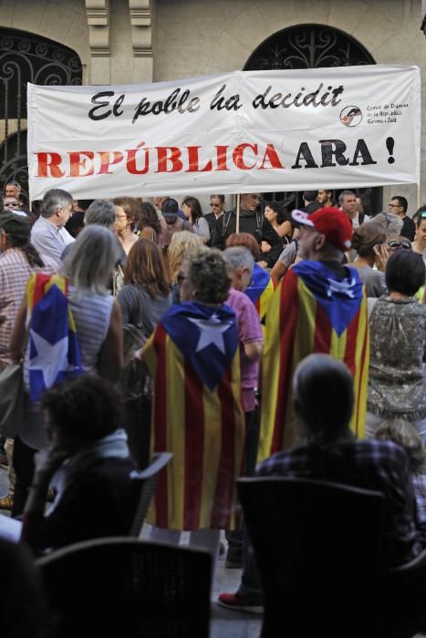 Concentració a la Plaça del Vi de Girona