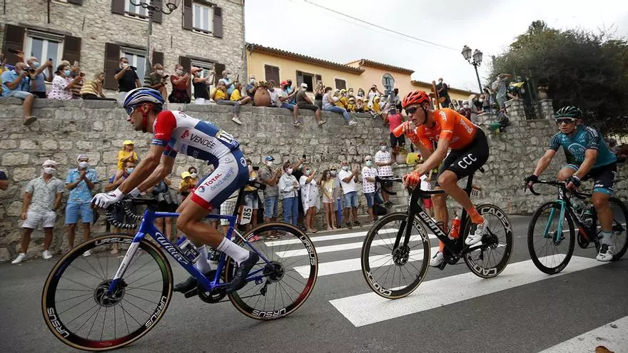 Da comienzo un Tour de Francia marcado por el coronavirus